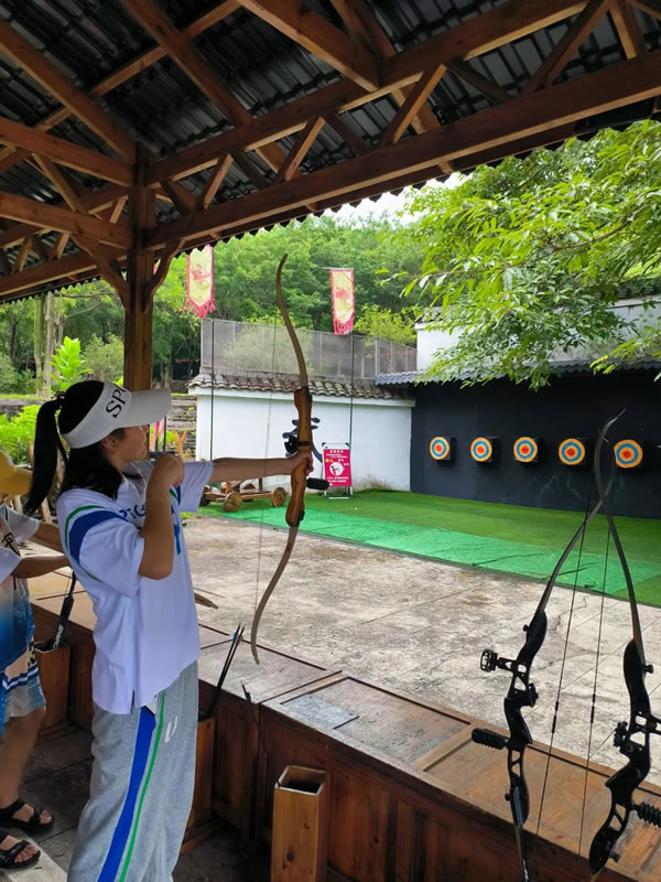 8月团建特辑| 沃格员工家属暑假欢送会-南海影视城之旅